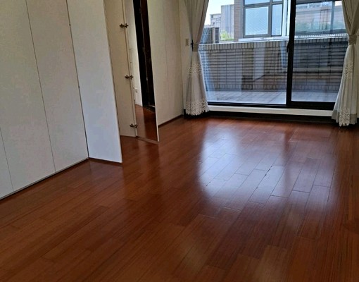 全新屋四面採光另有超大露台35坪使用 - Image 13