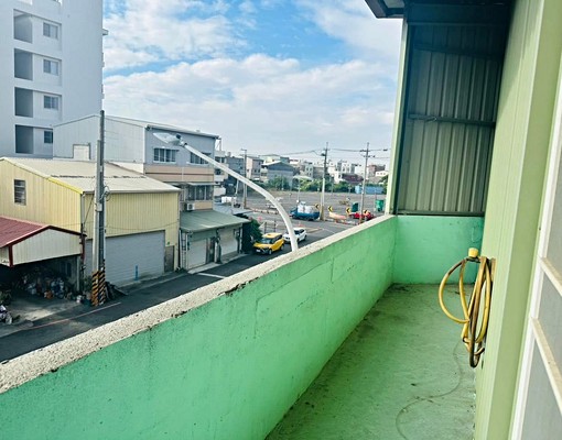 60坪1-3樓店面住家 - Image 13