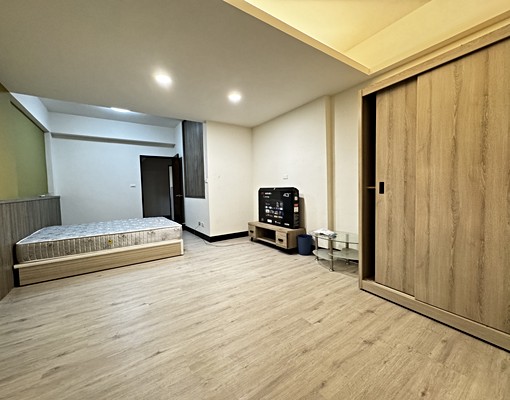 前鎮之星｜夢時代｜整層住家6套房 - Image 12