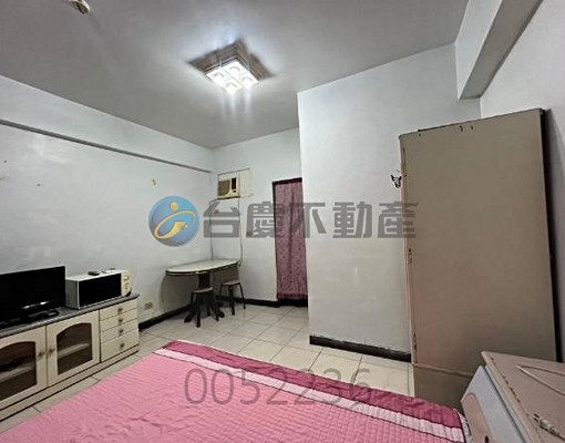 租-建工商圈/鼎山家樂福/輕軌-獨立陽台大套房 - Image 6