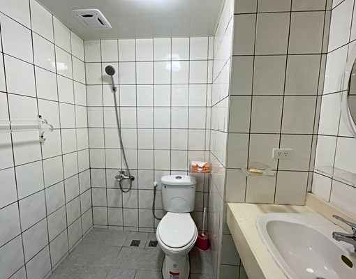 🍎鼎山/建工商圈x灣子內輕軌明亮大三房 - Image 9