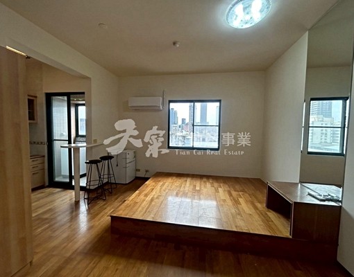 租-六合商圈六閣景觀有陽台優質套房 - Image 6