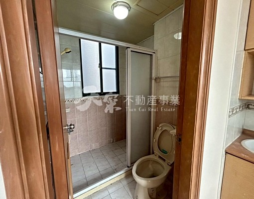 租-六合商圈六閣景觀有陽台優質套房 - Image 11