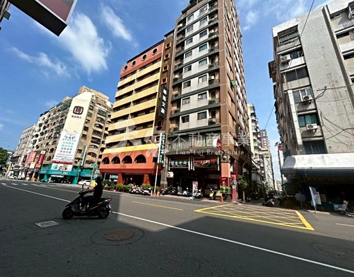 租-六合商圈六閣景觀有陽台優質套房 - Image 15
