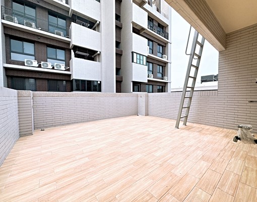 高雄大社#全新未住美透天#分租套房，雅房#一樓店面 - Image 1