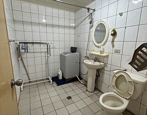 可租補報稅金山街通風採光好分離式冷氣有洗衣機 - Image 5