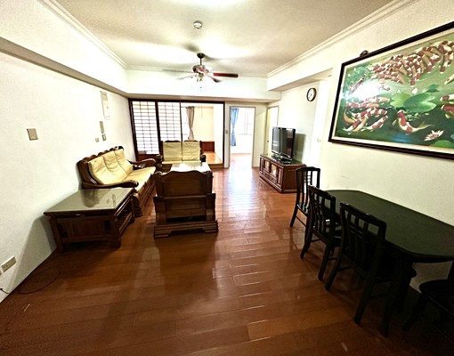 太平4房🍀新光學區🌟可租補入戶籍🎉 - Image 1