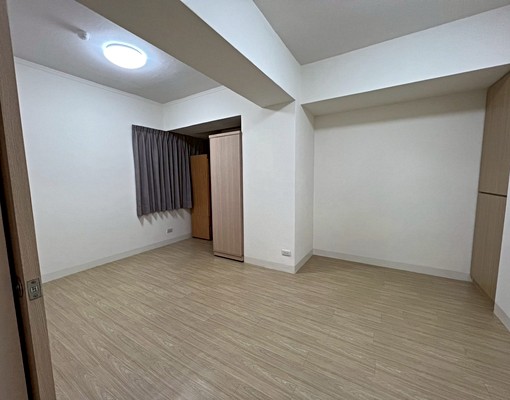 電梯大樓|大昌建工商圈|超大居住空間|無印風裝潢|可申請補助 - Image 15