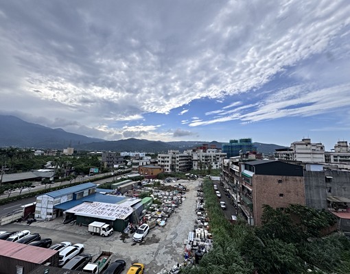三房邊間電梯 - Image 2