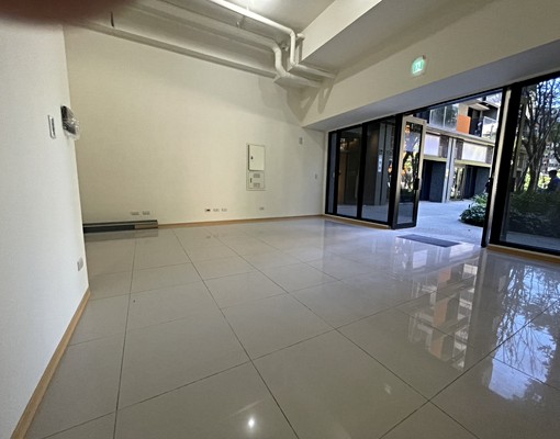 kelly汐止賞屋｜星野之森｜一樓｜可住辨.店舖. - Image 1