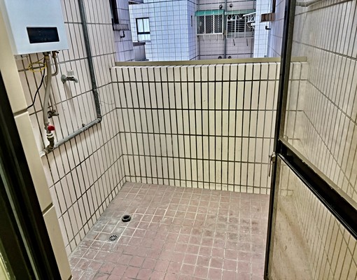 可申請租補國泰環翠4房+平面車位 - Image 9