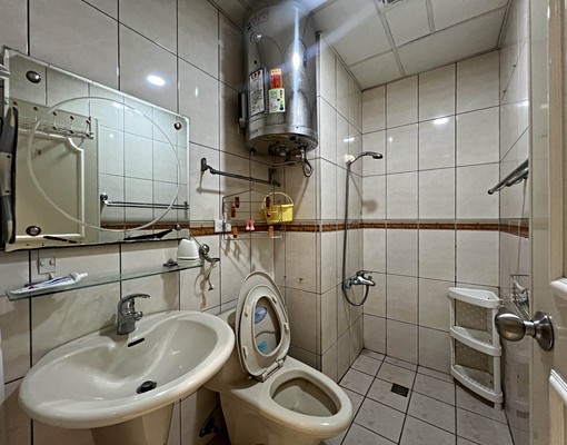 龜山復興北路｜8坪精緻套房｜全配家具｜含水網｜拎包入住 - Image 4