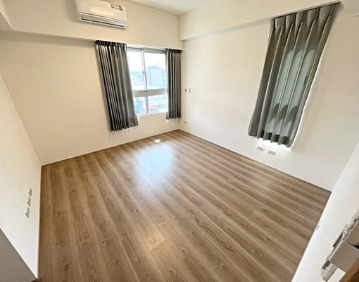 可租補✨四房採光露臺戶✅平車✨全新建案✨超美社區✨空屋好規劃 - Image 6