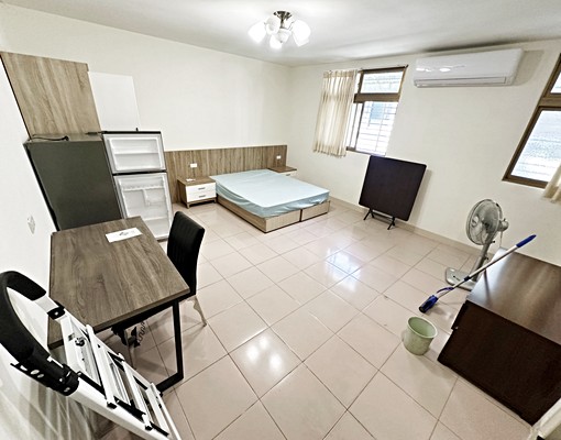 延吉商圈【超值採光】補助洽★獨洗衣機★變頻冷氣 - Image 1