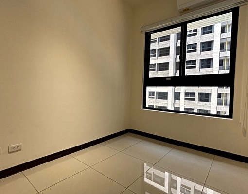 竹北高鐵站新成屋｜4房大空間格局方正｜前後陽台｜家具可談 - Image 6