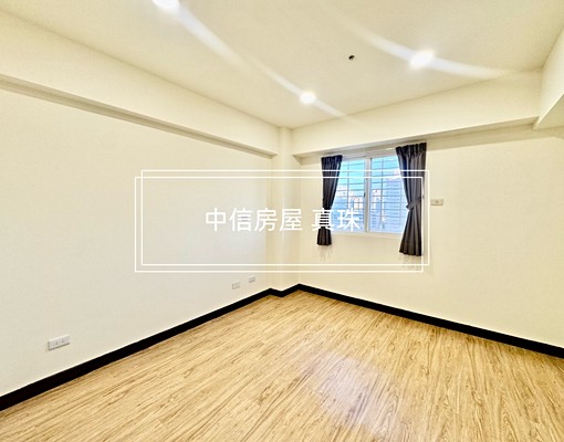 🎀龍安商圈大三房可放雙人床錯過可惜🎀家俱/寵可談可補 - Image 4