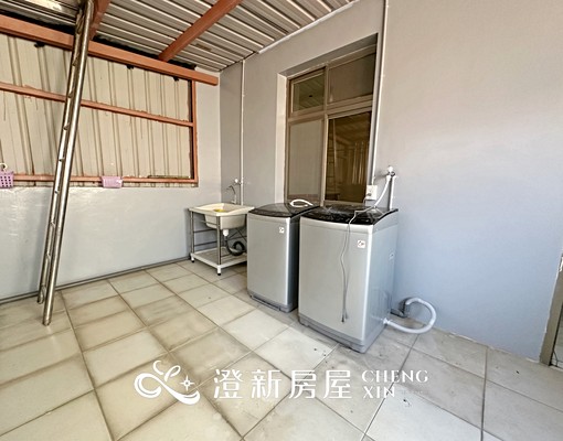 金山街｜獨立洗曬陽台/衛浴重新整理/大坪數套房 - Image 7