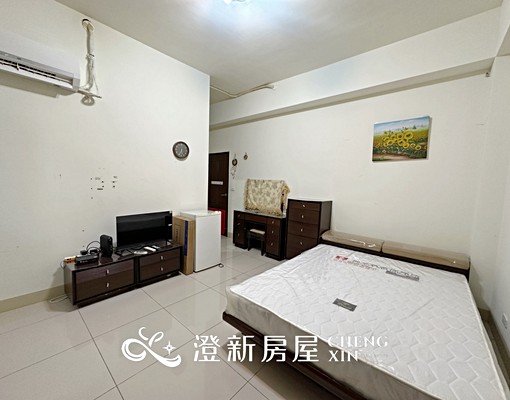 獨立套房｜振興路/可租補/可寵採光套房 - Image 1