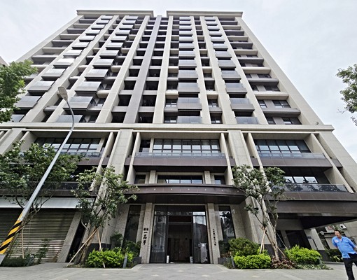 樹林大安路全新電梯三房二廳二衛前後陽台 - Image 2