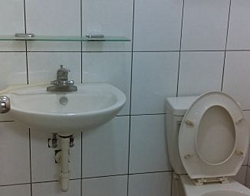 近東興淨水真愛商店愛商店隔壁美套房 - Image 1