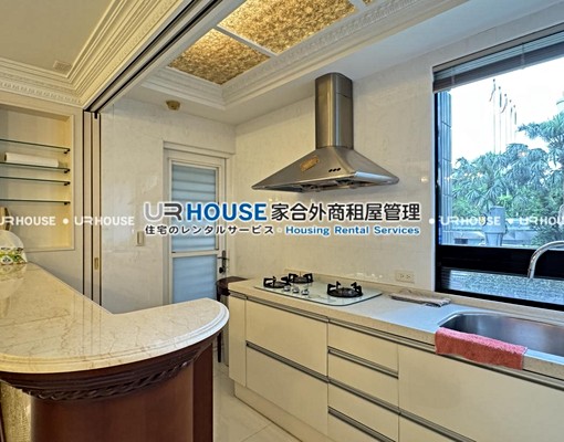 SuitableforExpats - Image 9