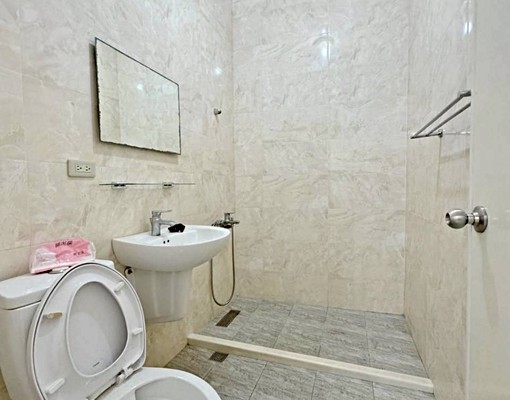 頂溪樂華方正三房~可申請租補 - Image 9