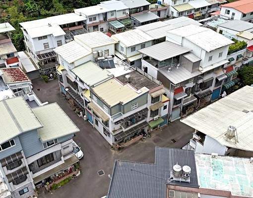 近芎林敏實科大五房室內車庫大透天出租 - Image 15
