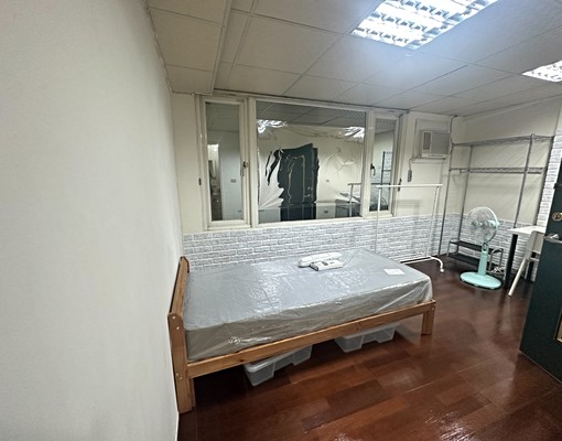 超便宜套房乾淨優雅位置生活機能好交通便捷 - Image 2