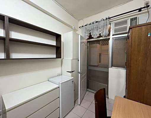 限女/近區公所站/含水網路/2樓公寓有陽台套房/租補可談 - Image 3