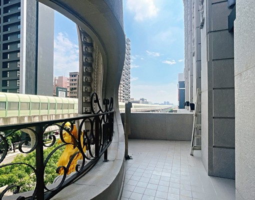 🔥🔥🔥文心愛悅挑高三房兩廳兩衛，全新裝潢，含稀有大露台 - Image 15