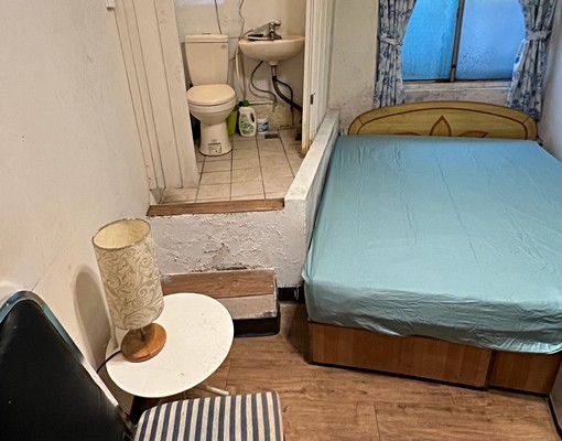 捷運中和站套房，近三大賣場,銀行,夜市. - Image 4