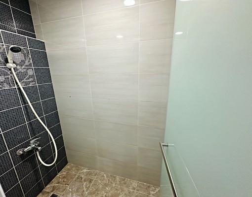 車位大套房~洗衣機~草屯市區~寶島村旁~ - Image 9