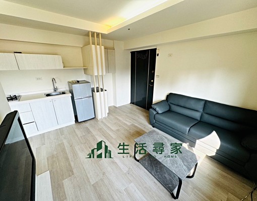 ✓近青海家樂福✓秒殺1房1廳台水電✓可代收可租補 - Image 1