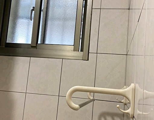靠窗套房變頻空調林森路與四維路附近 - Image 10
