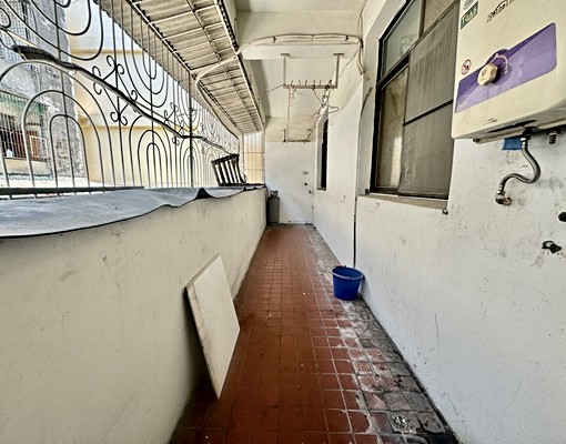 科工館車站&輕軌站超亮三房大空間三樓公寓 - Image 1