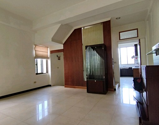 沙鹿新光田醫院特區✨透天別墅🏡一樓孝親房✅[可租金補貼] - Image 3