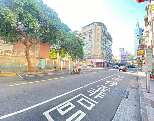 信義區松仁精緻美套房 - Image 6