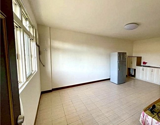 🍎租補大兩房/景平MRT/公寓六樓須爬樓梯🍎 - Image 2