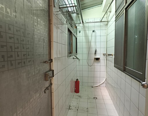 區公所靜巷邊間一樓(附車位.可租補.可設戶籍) - Image 13