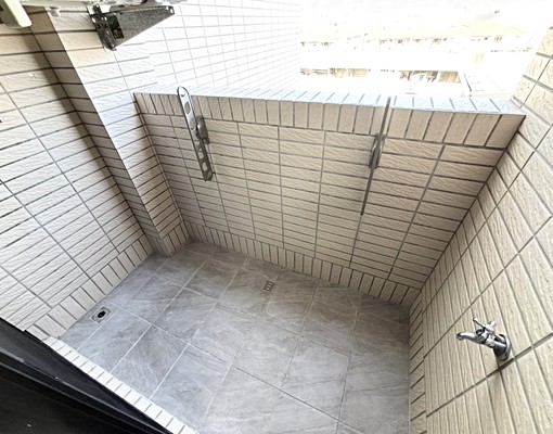 🏡超大套房|獨立室內機車位🚗|大陽台採光棒🌞 - Image 2