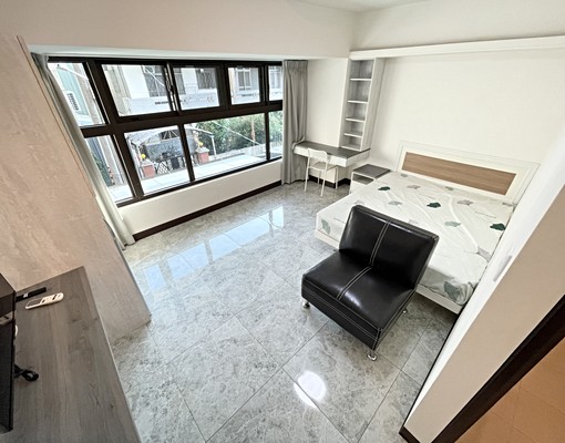 近中國醫⛅頂樓共曬衣⛅超新電梯⛅質感極美屋⛅採光超級亮 - Image 1