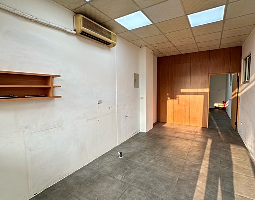 一樓店面出租 - Image 2