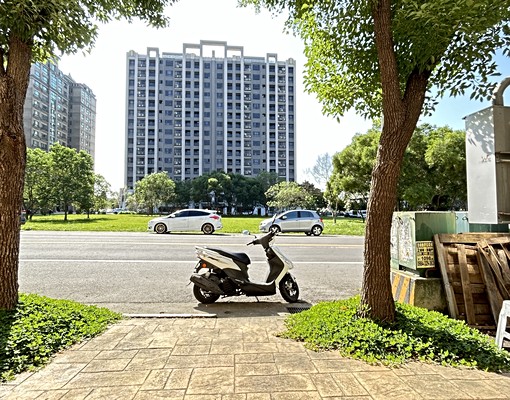 過嶺松勇路金店面|臨路顯眼、人潮匯聚 - Image 12