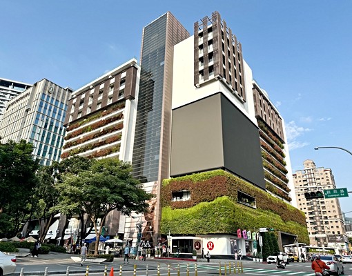 市民廣場正英才路上超大面寬大間角店 - Image 11