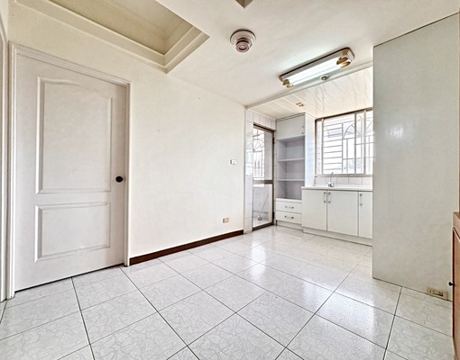 專💰農十六埃及大樓2+1房出租車位好停家電可談 - Image 7