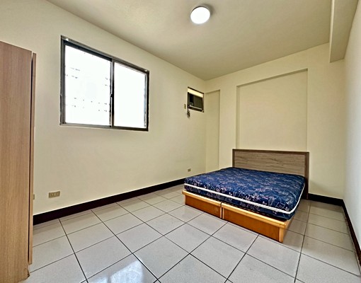 烏日明道蛋黃區透天分租有三四樓整層出租 - Image 14