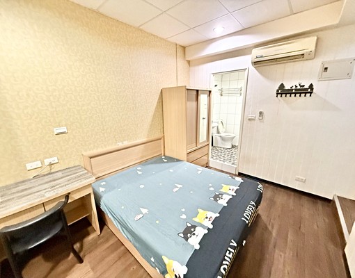 劍南捷運/臨德明科大、新裝潢採光、可租補/獨立洗、生活機能強 - Image 3
