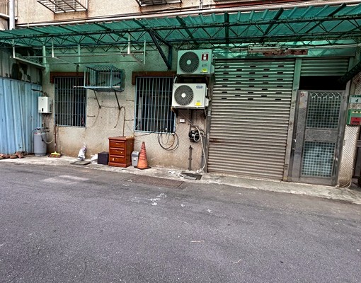 五泰可租補好停車一樓免管理費~可神桌可寵物 - Image 1