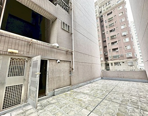 驚爆💥絕佳風水宅‼️室內超大坪😲採光5房🉑租補 - Image 14