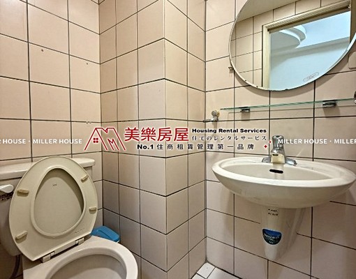 美樂、信義安和MRT、平面正一房*雙衛浴*有陽台*含管含網路 - Image 11